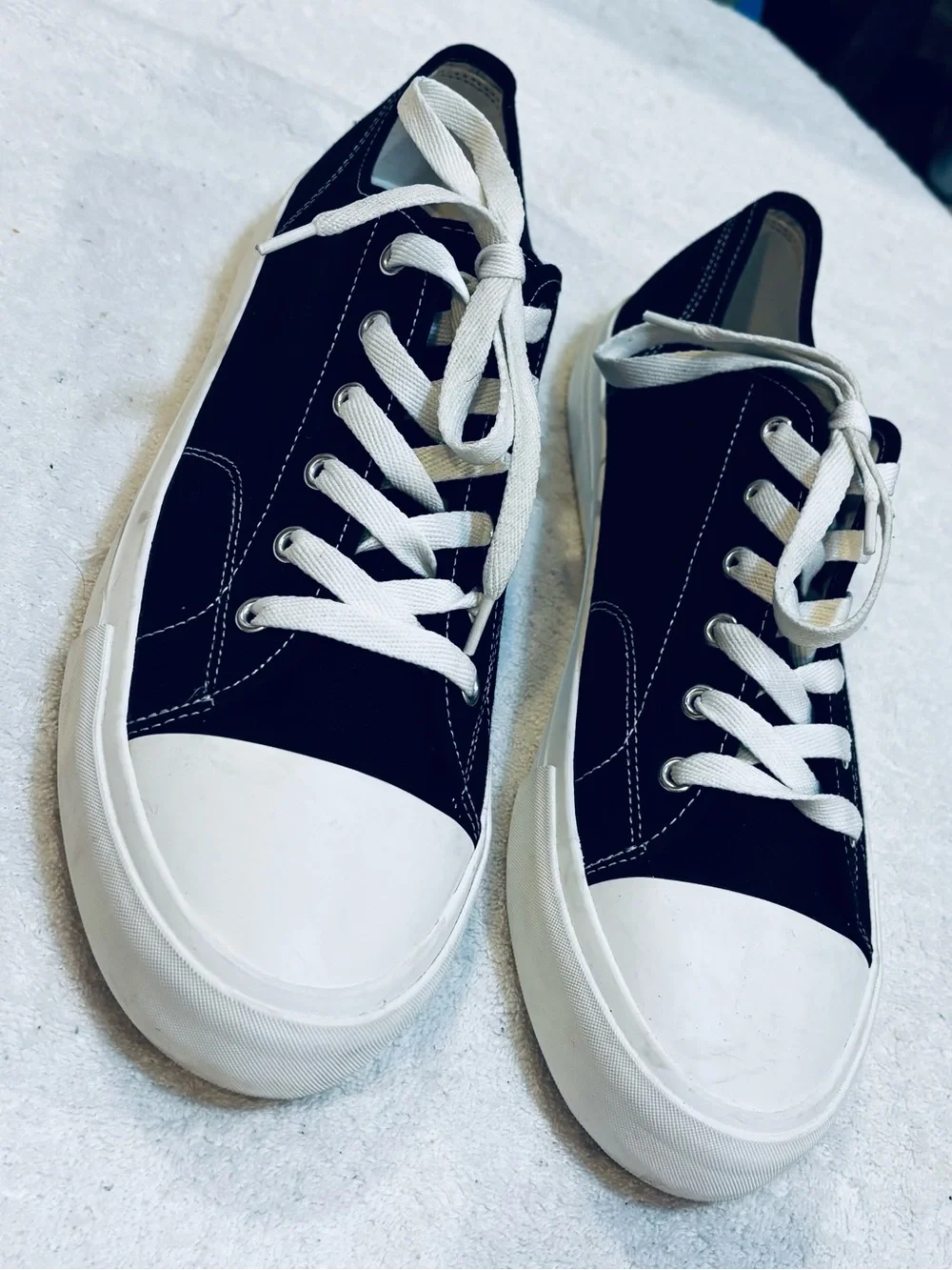 Brand New Sneakers By H&M - Size 11.5 - Box 85